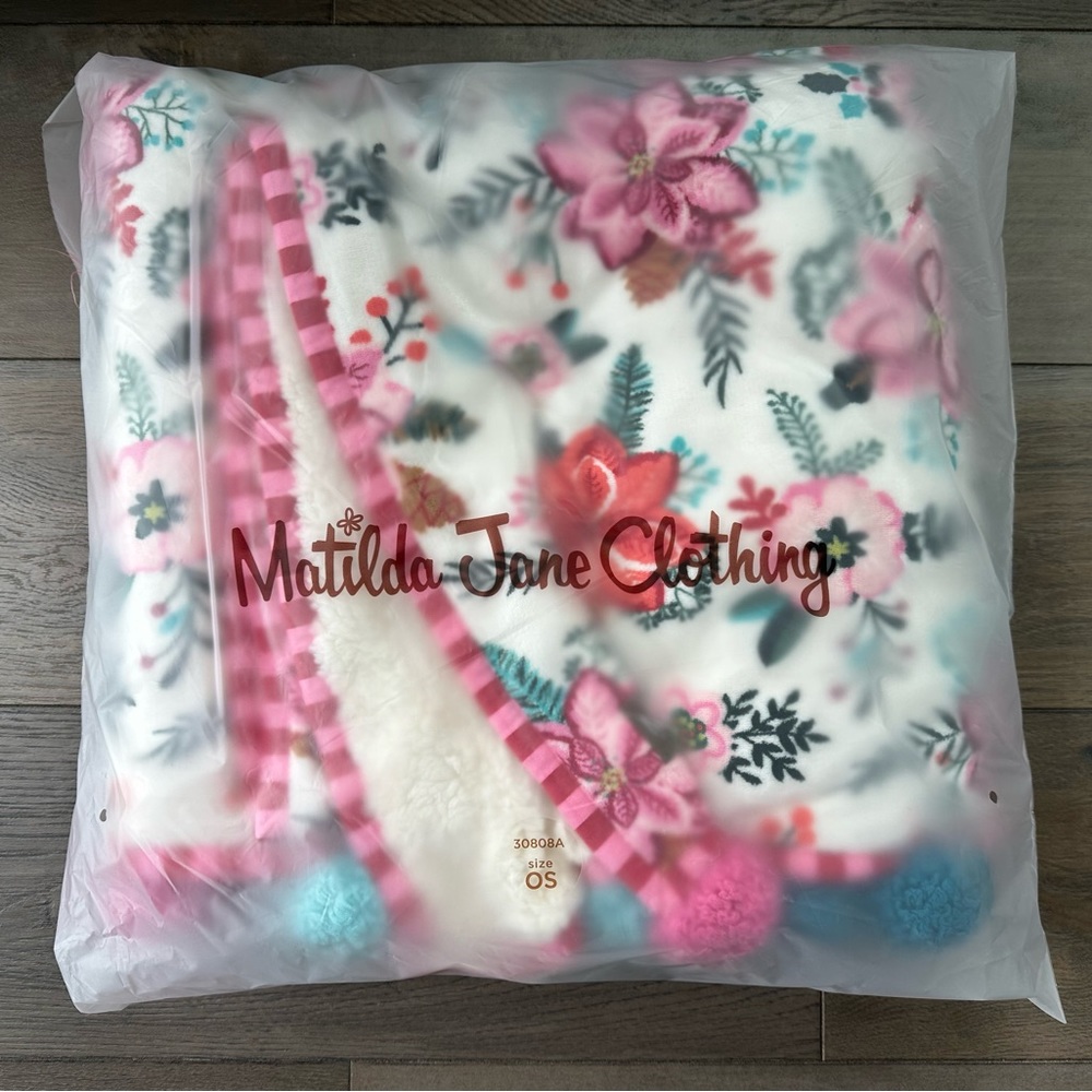 MATILDA JANE BRAND NEW ALL SNUGGLED UP BLANKET
